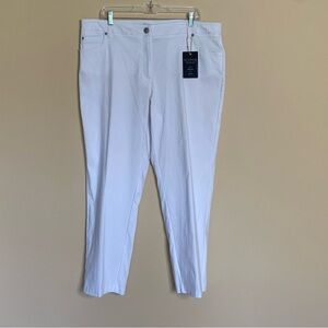 ZAC AND RACHEL Woman Size 18W Optic White Slim Leg Pants $68 NWT Stretch